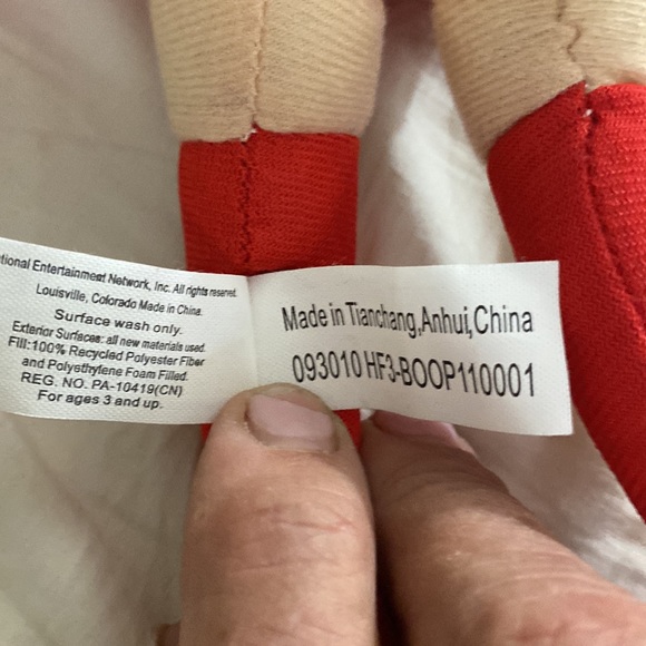 Betty Boop Sugar Loaf Valentine’s Betty Plush Doll 16’NWT - Picture 6 of 6